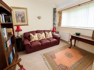 Bedroom 4/Study- click for photo gallery